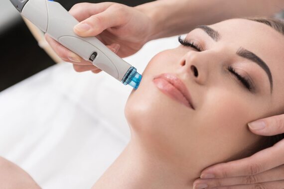 HydraFacial Syndeo Personalized Skin Detox