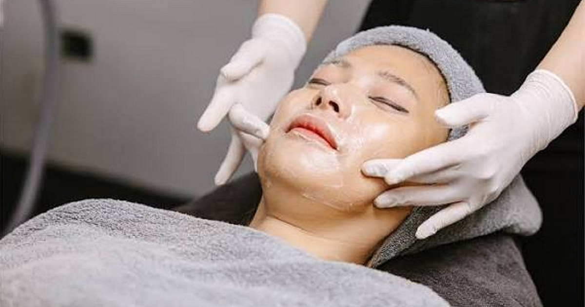 Skin Whitening: How It Works and What to Expect